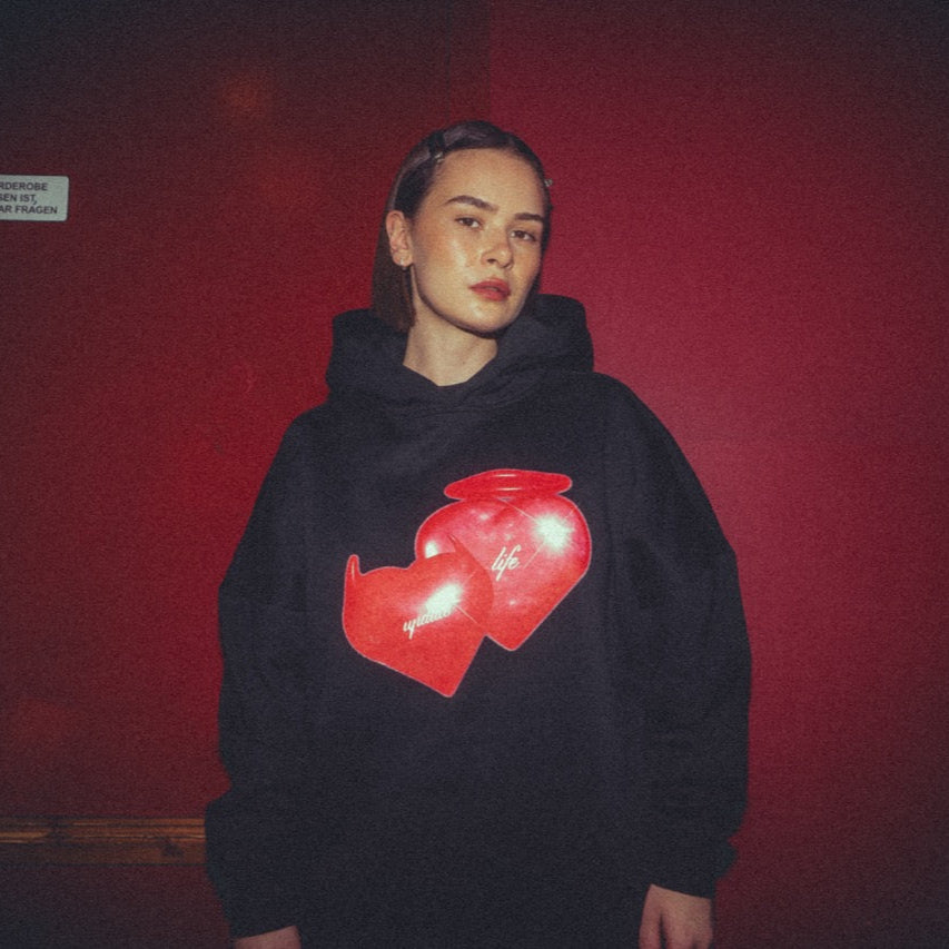 Mathea „Life Update“ Hoodie